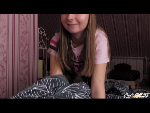 ❤️ Blondie БФФ-и худро амиқ мехӯрад ва дар даҳони худ кончатро мегирад ☑ Секс дар tg.dreamypassionjourney.ru ❌